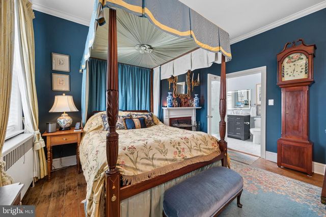 26 E SALISBURY ST, Williamsport, MD 21795