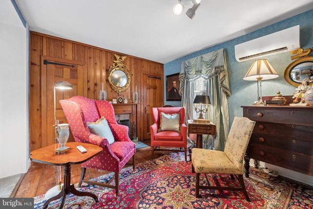 26 E SALISBURY ST, Williamsport, MD 21795