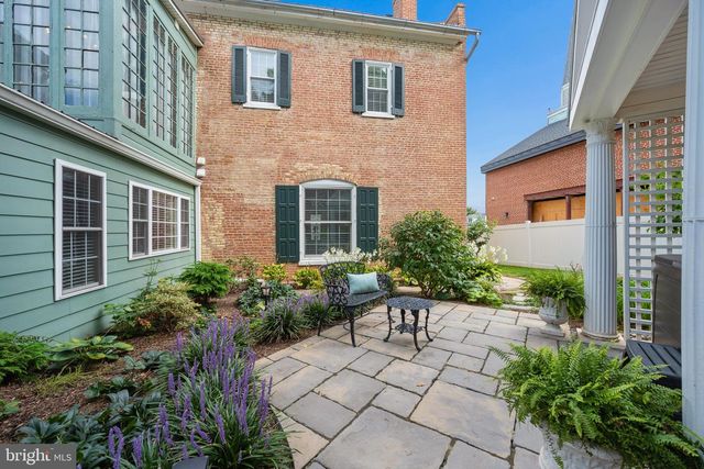 26 E SALISBURY ST, Williamsport, MD 21795