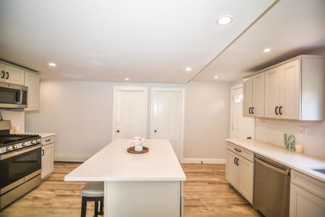 14 Marcoux Road, Newton, NH 03858