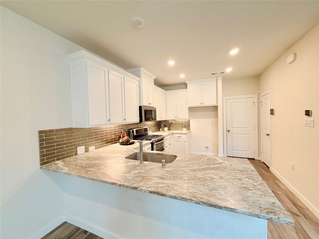 1370 Madison Avenue, Flower Mound, TX 75028