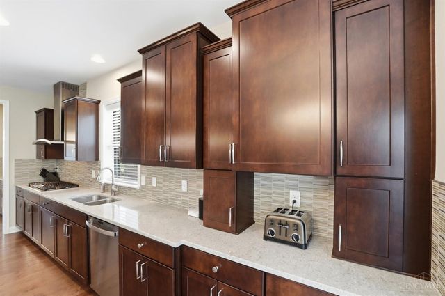 732 Harper Lane, Miami Twp, OH 45140