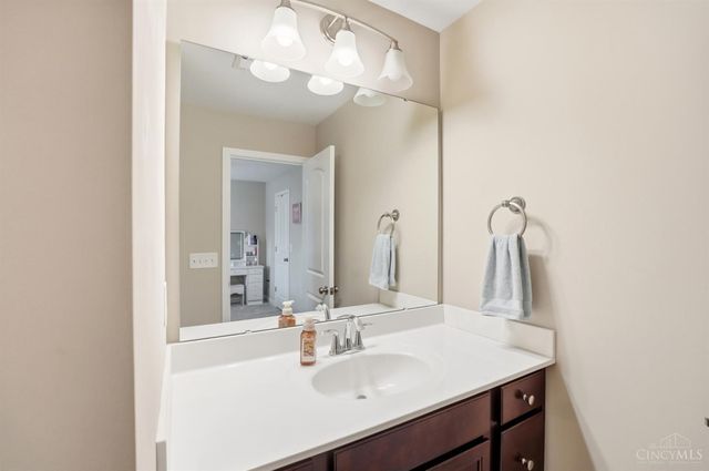 732 Harper Lane, Miami Twp, OH 45140