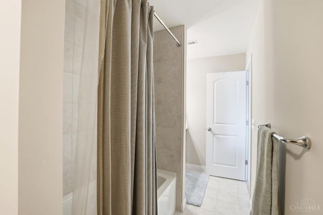 732 Harper Lane, Miami Twp, OH 45140