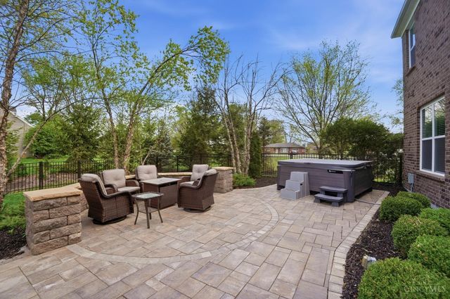 732 Harper Lane, Miami Twp, OH 45140