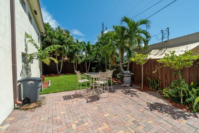 308 Southwind Court 8, North Palm Beach, FL 33408