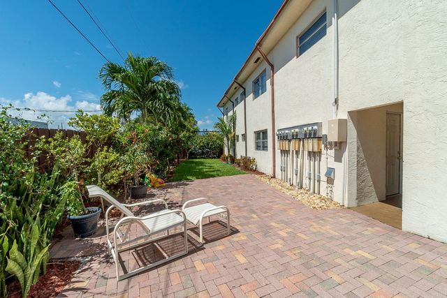 308 Southwind Court 8, North Palm Beach, FL 33408