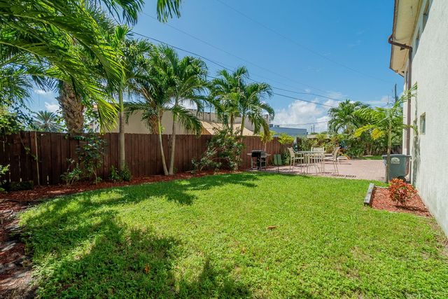 308 Southwind Court 8, North Palm Beach, FL 33408