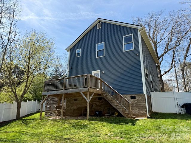 115 Old Meadowbrook Road 9, Mooresville, NC 28115