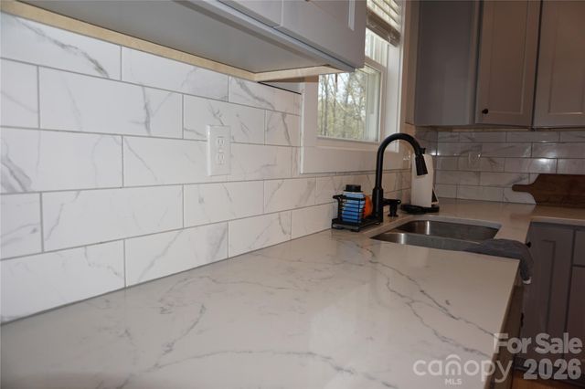 115 Old Meadowbrook Road 9, Mooresville, NC 28115