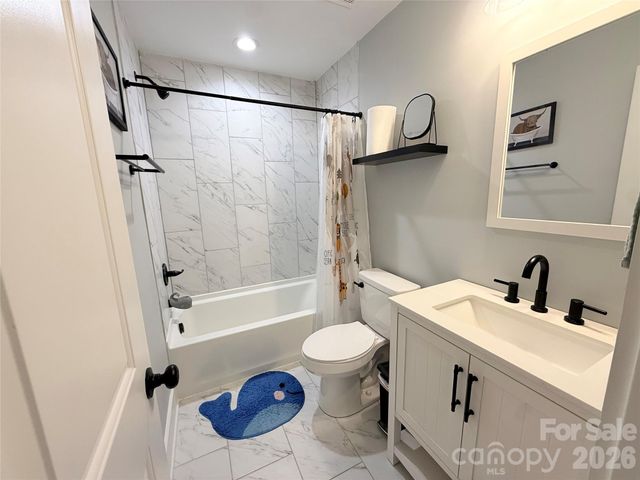 115 Old Meadowbrook Road 9, Mooresville, NC 28115