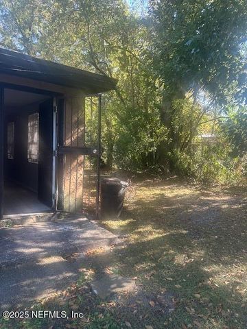 3250 PHYLLIS Street, Jacksonville, FL 32205