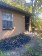 3250 PHYLLIS Street, Jacksonville, FL 32205