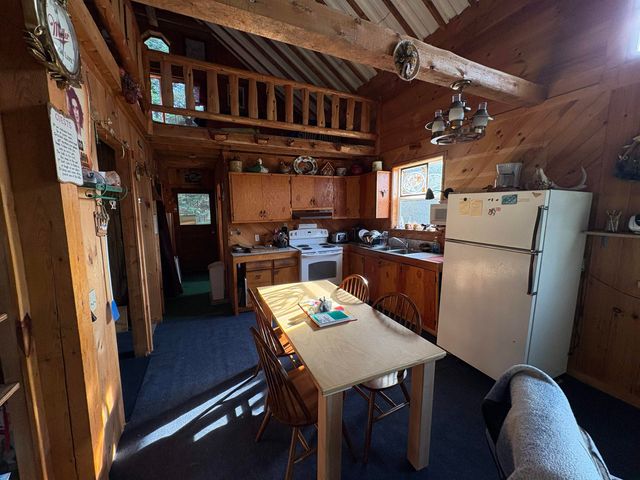 168 Ponemah Path, Newark, VT 05871