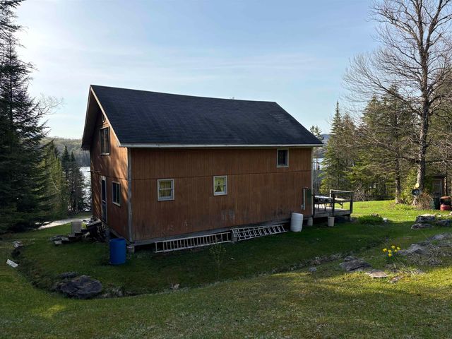 168 Ponemah Path, Newark, VT 05871