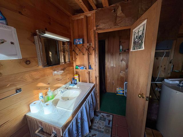 168 Ponemah Path, Newark, VT 05871