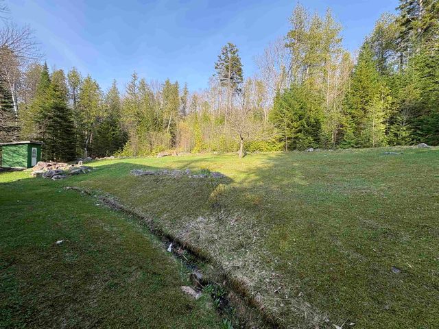 168 Ponemah Path, Newark, VT 05871