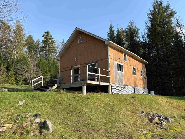168 Ponemah Path, Newark, VT 05871
