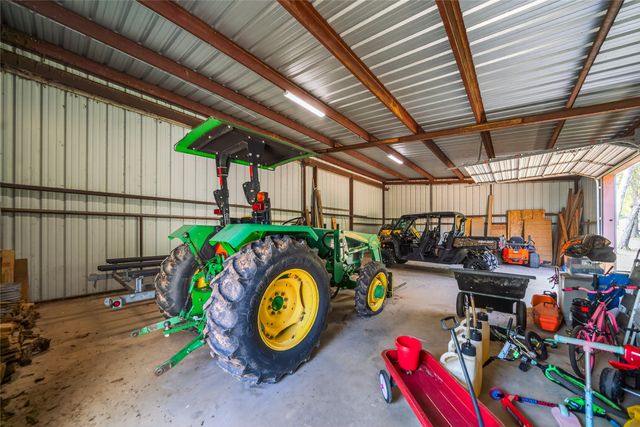 10227 County Road 4101, Frankston, TX 75763