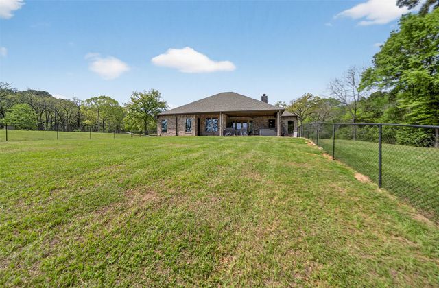 10227 County Road 4101, Frankston, TX 75763