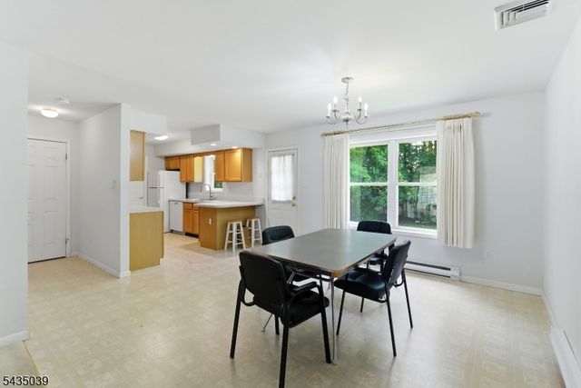 45 Kearney St, Dover Town, NJ 07801