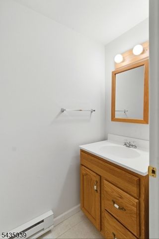 45 Kearney St, Dover Town, NJ 07801