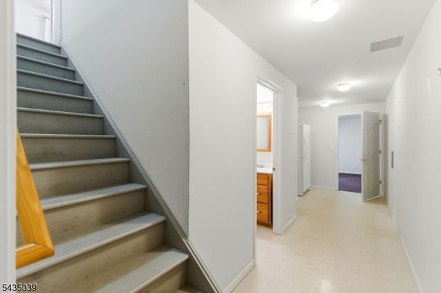 45 Kearney St, Dover Town, NJ 07801