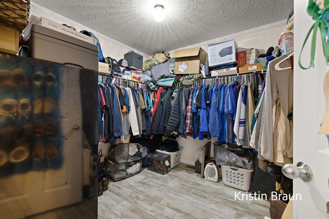 3023 Angelwood Drive, Muskegon, MI 49445