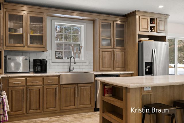 3023 Angelwood Drive, Muskegon, MI 49445