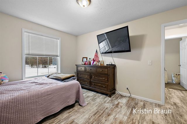 3023 Angelwood Drive, Muskegon, MI 49445