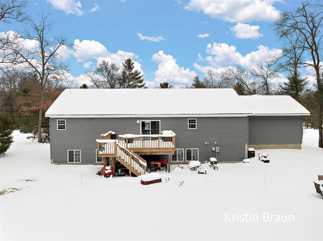 3023 Angelwood Drive, Muskegon, MI 49445