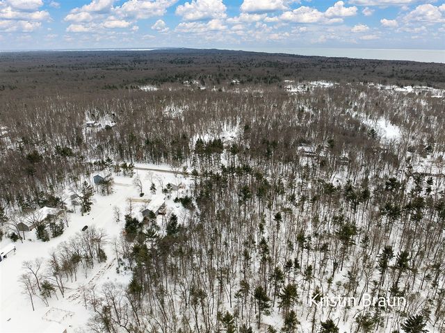 3023 Angelwood Drive, Muskegon, MI 49445