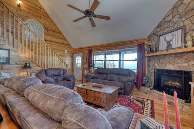 330 Mattie Lane, Blairsville, GA 30512