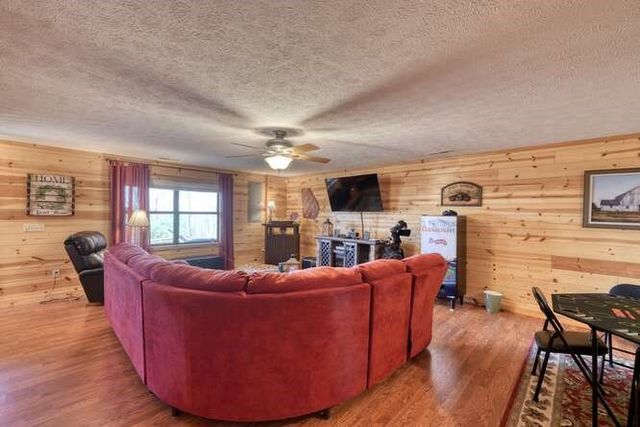 330 Mattie Lane, Blairsville, GA 30512