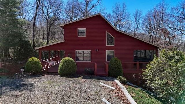 330 Mattie Lane, Blairsville, GA 30512