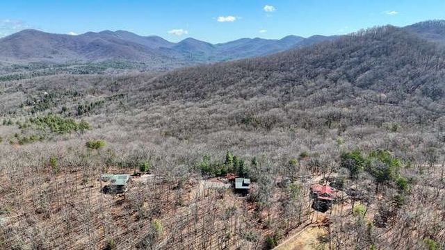 330 Mattie Lane, Blairsville, GA 30512