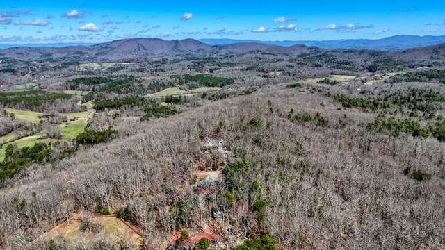 330 Mattie Lane, Blairsville, GA 30512