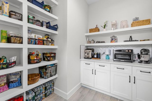 2439 Centurian Circle, New Caney, TX 77357