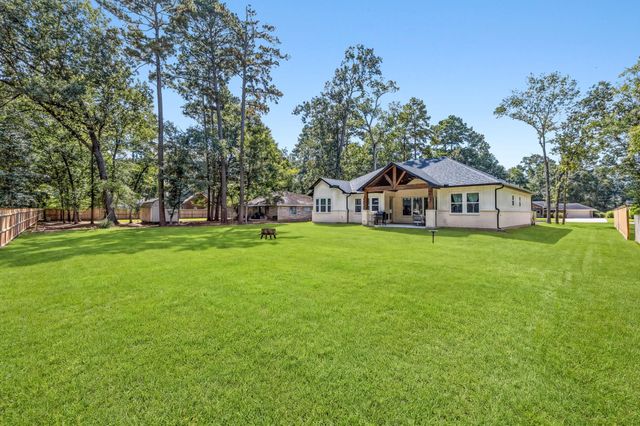 2439 Centurian Circle, New Caney, TX 77357