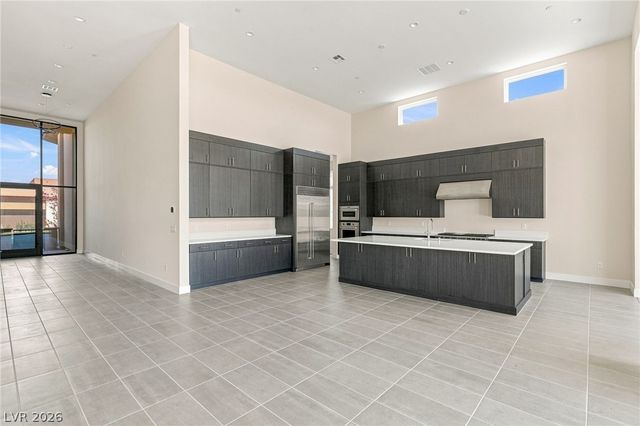10865 Agate Cliffs Avenue, Las Vegas, NV 89135