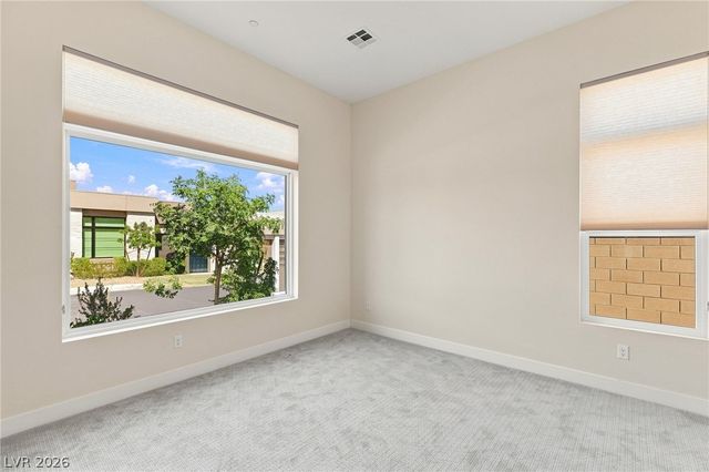 10865 Agate Cliffs Avenue, Las Vegas, NV 89135