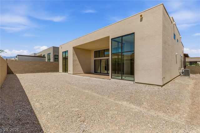 10865 Agate Cliffs Avenue, Las Vegas, NV 89135