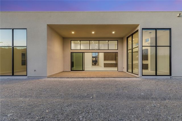 10865 Agate Cliffs Avenue, Las Vegas, NV 89135