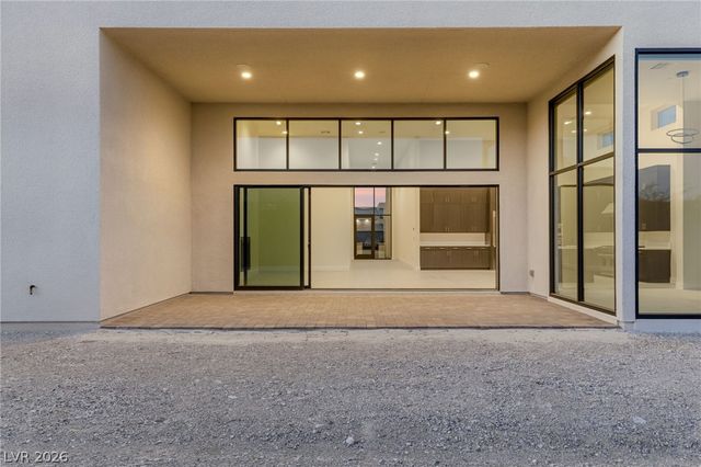 10865 Agate Cliffs Avenue, Las Vegas, NV 89135