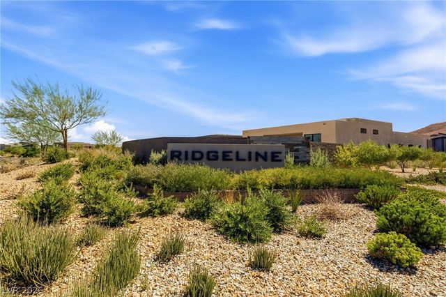 10865 Agate Cliffs Avenue, Las Vegas, NV 89135