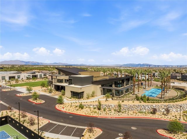 10865 Agate Cliffs Avenue, Las Vegas, NV 89135