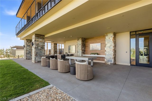 10865 Agate Cliffs Avenue, Las Vegas, NV 89135