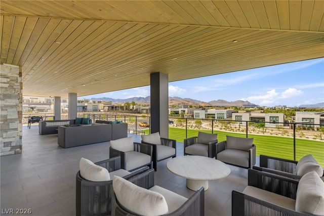 10865 Agate Cliffs Avenue, Las Vegas, NV 89135