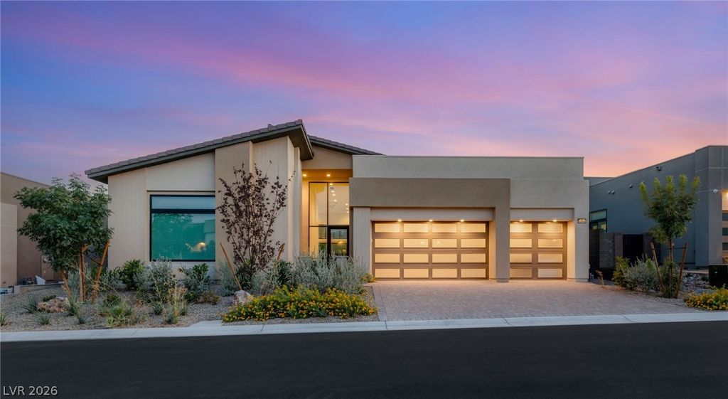 10865 Agate Cliffs Avenue, Las Vegas, NV 89135