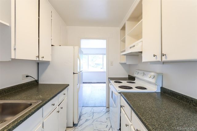 1616 Newark Street, Aurora, CO 80010